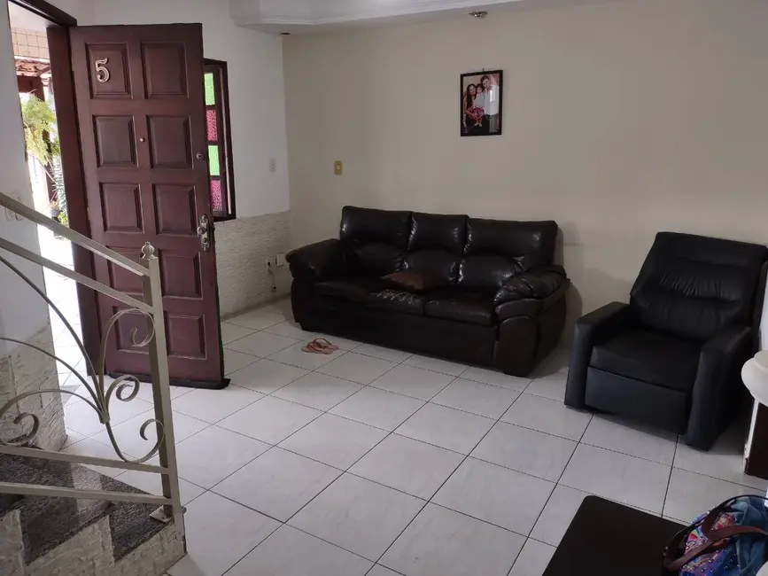 Foto 3 de Casa de Condomínio com 2 quartos à venda, 98m2 em Palmeiras, Cabo Frio - RJ