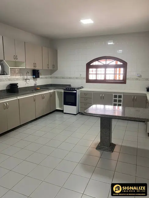 Foto 8 de Casa com 4 quartos à venda, 360m2 em Jardim Excelsior, Cabo Frio - RJ