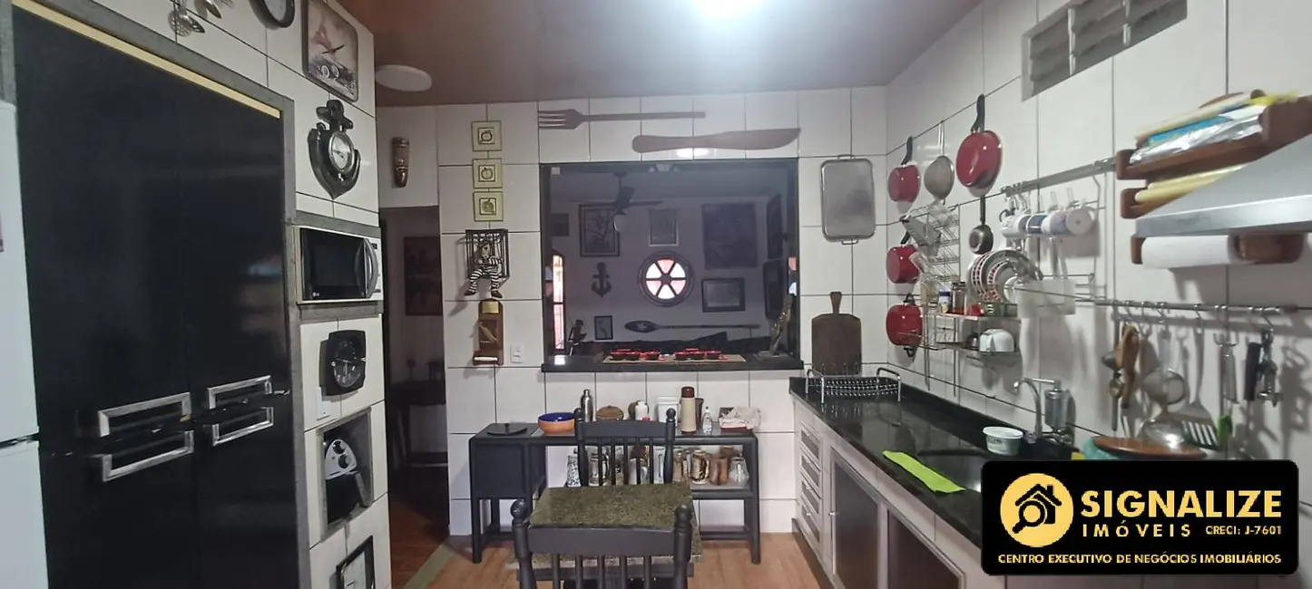 Foto 4 de Casa com 2 quartos à venda, 360m2 em Caminho de Búzios, Cabo Frio - RJ