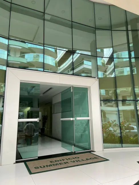 Foto 2 de Apartamento com 3 quartos à venda, 182m2 em Vila Nova, Cabo Frio - RJ