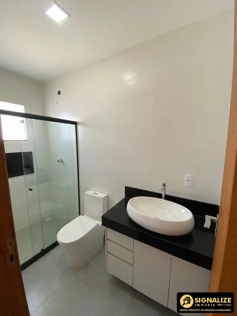Foto 5 de Casa de Condomínio com 3 quartos à venda, 252m2 em Nova São Pedro, Sao Pedro Da Aldeia - RJ