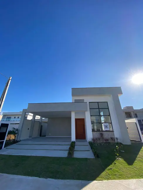 Foto 1 de Casa de Condomínio com 3 quartos à venda, 252m2 em Nova São Pedro, Sao Pedro Da Aldeia - RJ