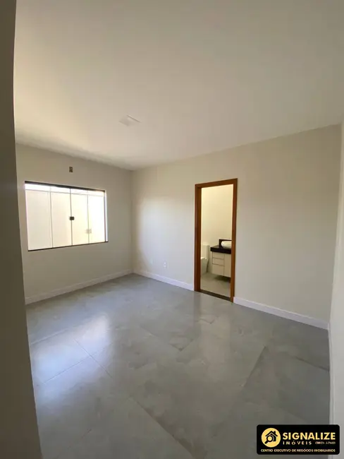 Foto 6 de Casa de Condomínio com 3 quartos à venda, 252m2 em Nova São Pedro, Sao Pedro Da Aldeia - RJ