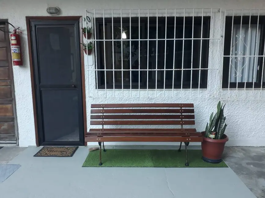 Foto 1 de Casa de Condomínio com 1 quarto à venda, 45m2 em Vila Nova, Cabo Frio - RJ