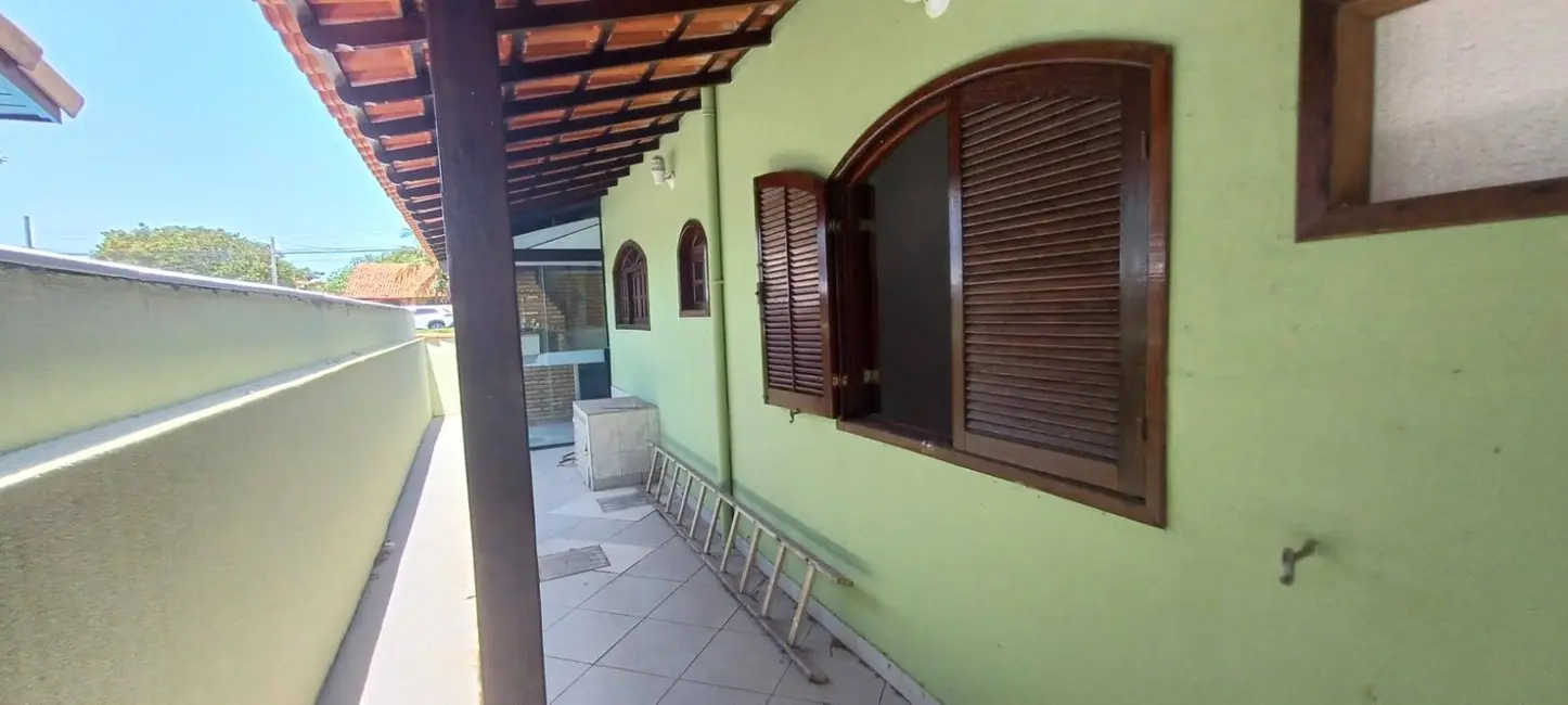 Foto 3 de Casa de Condomínio com 3 quartos à venda, 300m2 em Ogiva, Cabo Frio - RJ