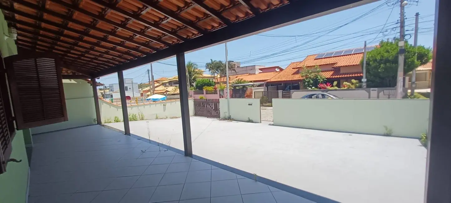 Foto 2 de Casa de Condomínio com 3 quartos à venda, 300m2 em Ogiva, Cabo Frio - RJ