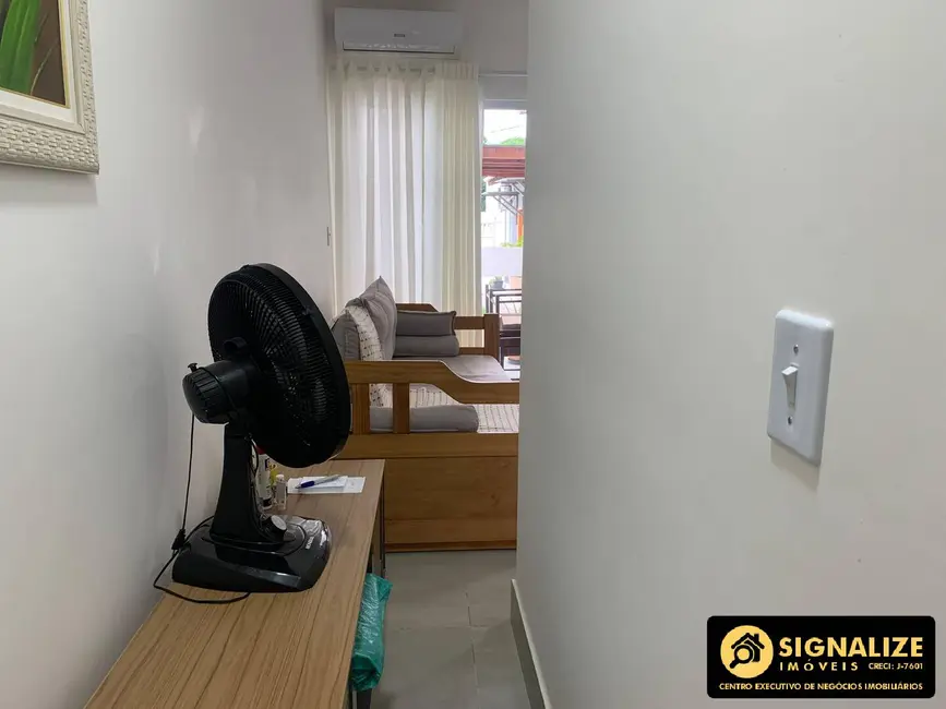 Foto 3 de Casa com 4 quartos à venda, 120m2 em Parque Balneário São Francisco, Cabo Frio - RJ