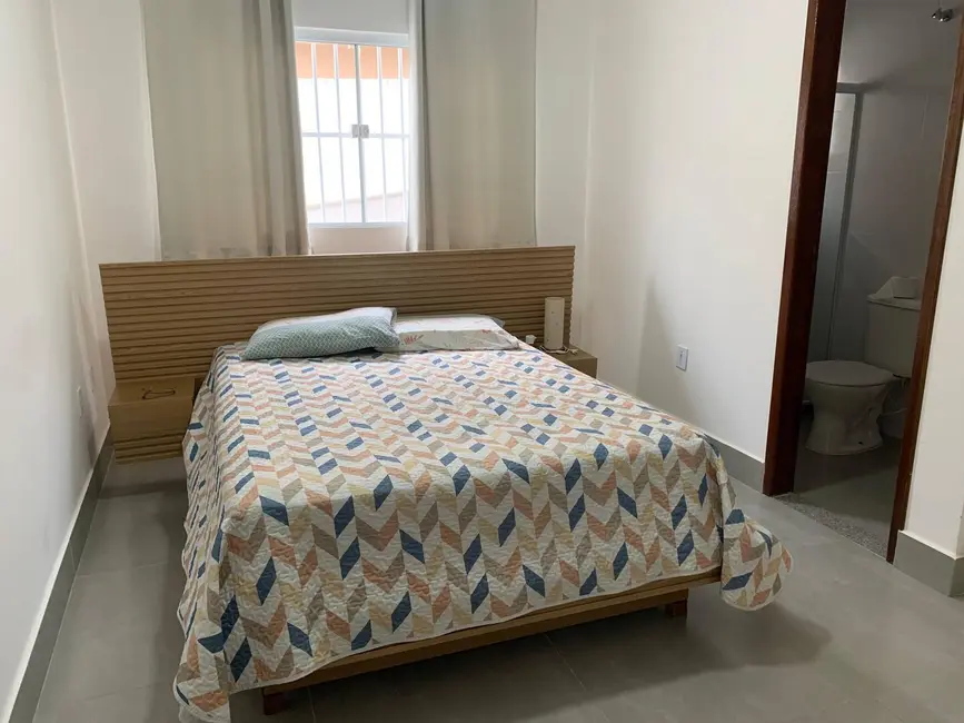 Foto 6 de Casa com 4 quartos à venda, 120m2 em Parque Balneário São Francisco, Cabo Frio - RJ