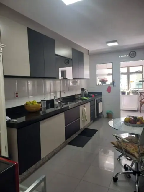 Foto 5 de Apartamento com 3 quartos à venda, 152m2 em São Bento, Cabo Frio - RJ