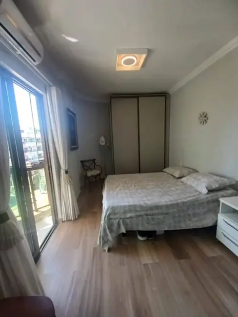 Foto 8 de Apartamento com 3 quartos à venda, 152m2 em São Bento, Cabo Frio - RJ