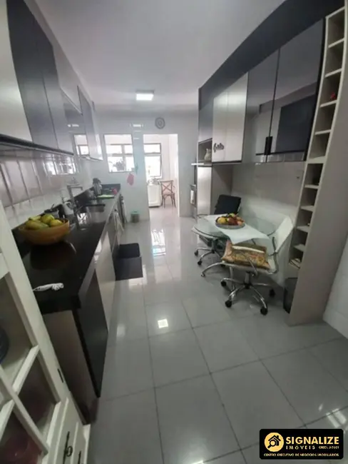 Foto 6 de Apartamento com 3 quartos à venda, 152m2 em São Bento, Cabo Frio - RJ