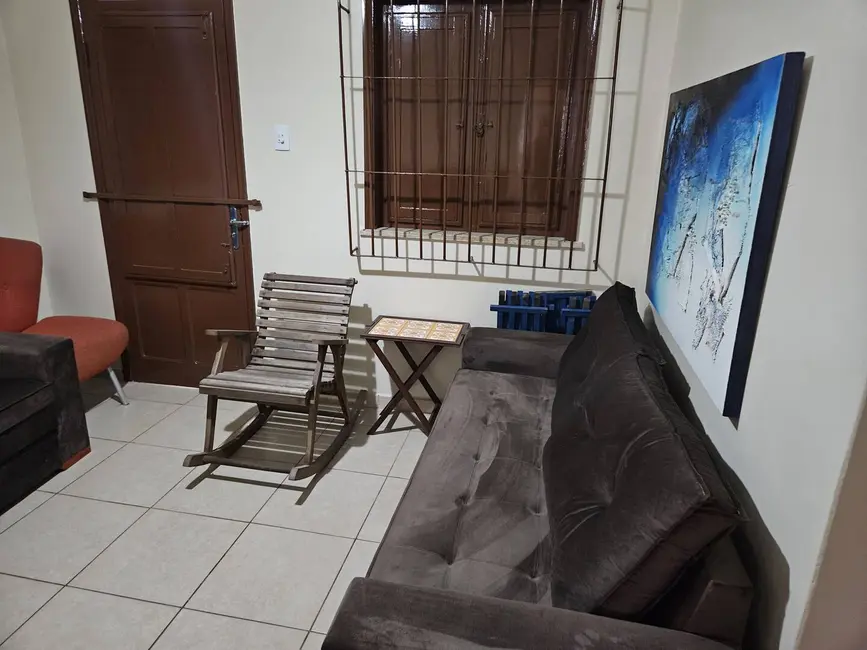 Casa de Condomínio com 3 quartos à venda, 180m2 em Vila Nova, Cabo Frio - RJ - imagem 3 Foto 3 de Casa de Condomínio com 3 quartos à venda, 180m2 em Vila Nova, Cabo Frio - RJ