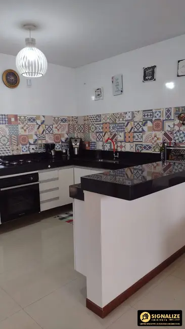 Casa de Condomínio com 3 quartos à venda, 300m2 em Ogiva, Cabo Frio - RJ - imagem 8 Foto 8 de Casa de Condomínio com 3 quartos à venda, 300m2 em Ogiva, Cabo Frio - RJ