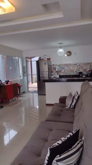 Foto 6 de Casa de Condomínio com 3 quartos à venda, 300m2 em Ogiva, Cabo Frio - RJ