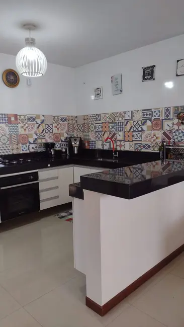 Foto 8 de Casa de Condomínio com 3 quartos à venda, 300m2 em Ogiva, Cabo Frio - RJ
