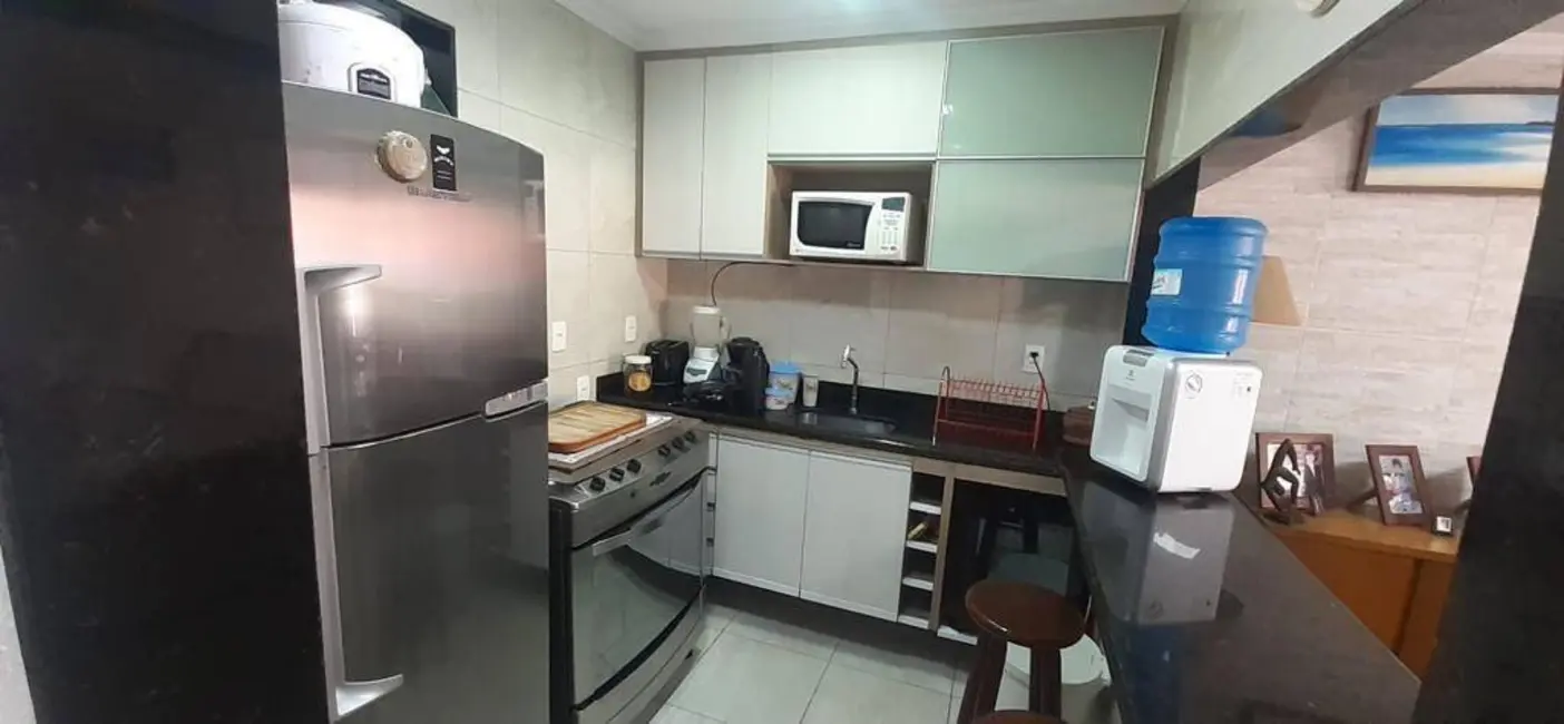 Foto 9 de Casa de Condomínio com 1 quarto à venda, 53m2 em Ogiva, Cabo Frio - RJ