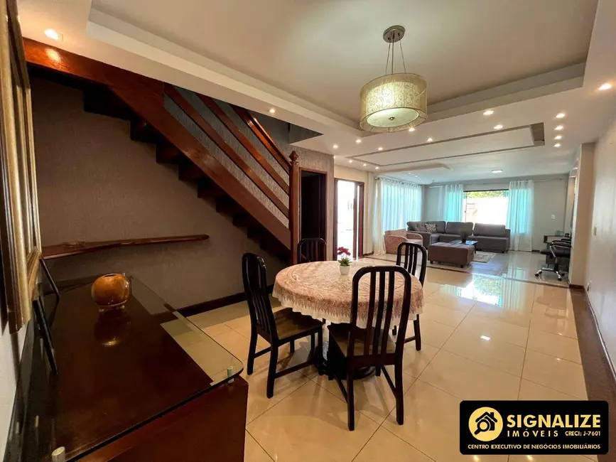 Casa com 4 quartos à venda, 325m2 em Palmeiras, Cabo Frio - RJ - imagem 4 Foto 4 de Casa com 4 quartos à venda, 325m2 em Palmeiras, Cabo Frio - RJ