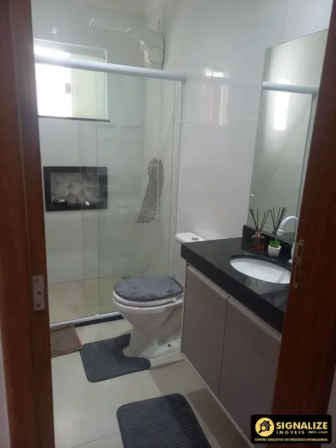 Casa com 3 quartos à venda, 180m2 em Porto da Aldeia, Sao Pedro Da Aldeia - RJ - imagem 5 Foto 5 de Casa com 3 quartos à venda, 180m2 em Porto da Aldeia, Sao Pedro Da Aldeia - RJ