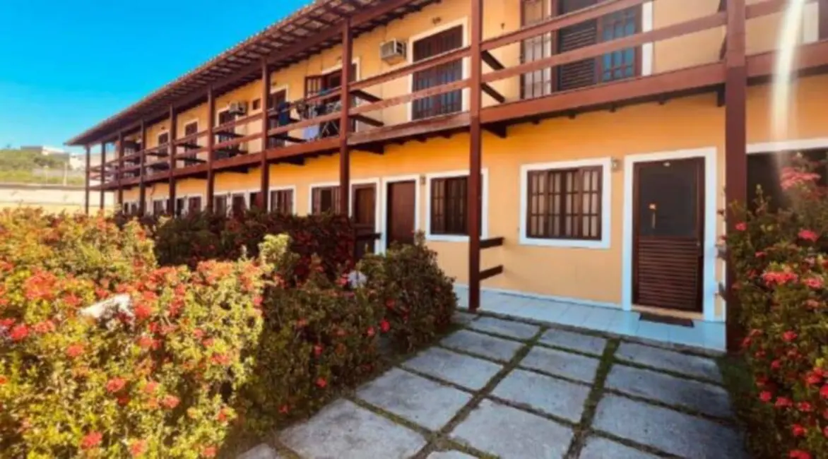 Foto 1 de Casa de Condomínio com 2 quartos à venda, 68m2 em Ogiva, Cabo Frio - RJ