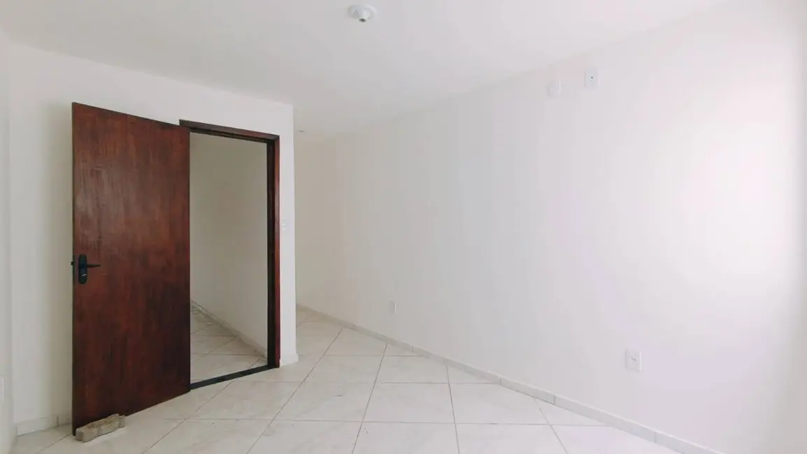 Foto 2 de Casa com 3 quartos à venda, 148m2 em Peró, Cabo Frio - RJ