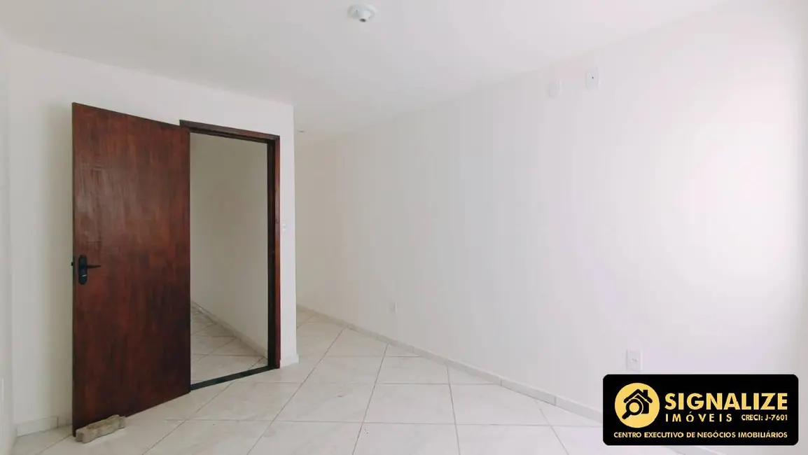 Foto 2 de Casa com 3 quartos à venda, 148m2 em Peró, Cabo Frio - RJ