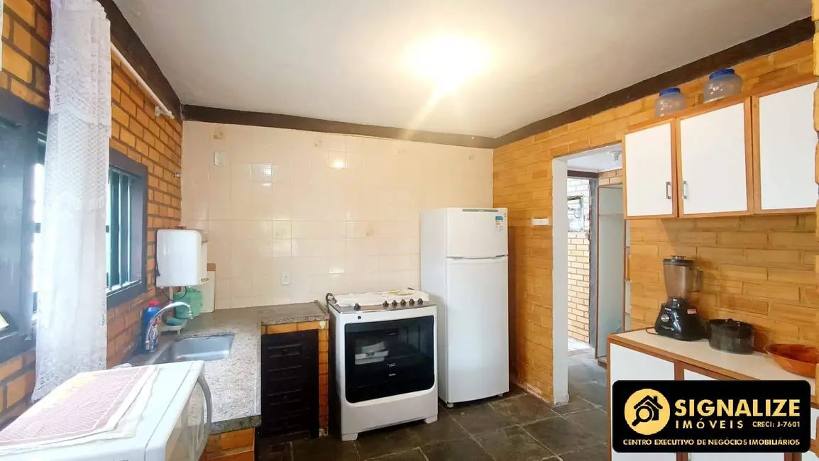 Foto 8 de Casa com 4 quartos à venda, 180m2 em Ogiva, Cabo Frio - RJ