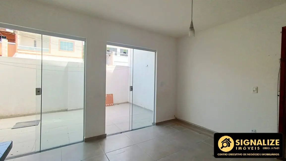 Foto 2 de Apartamento com 1 quarto à venda, 24m2 em Cajueiro, Cabo Frio - RJ