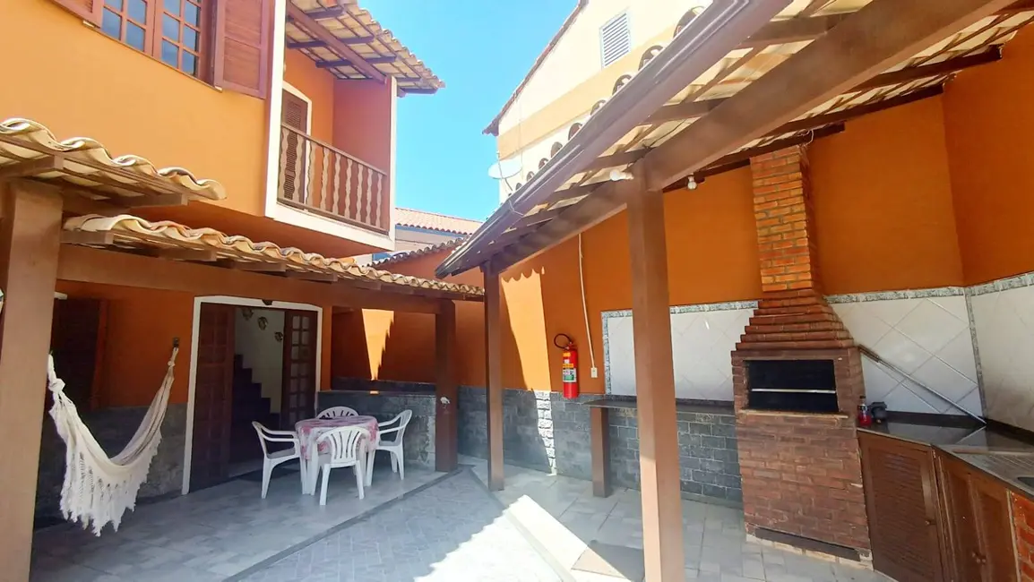 Foto 3 de Casa de Condomínio com 2 quartos à venda, 82m2 em Peró, Cabo Frio - RJ