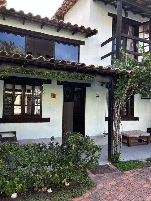 Foto 3 de Casa de Condomínio com 2 quartos à venda, 80m2 em Ogiva, Cabo Frio - RJ