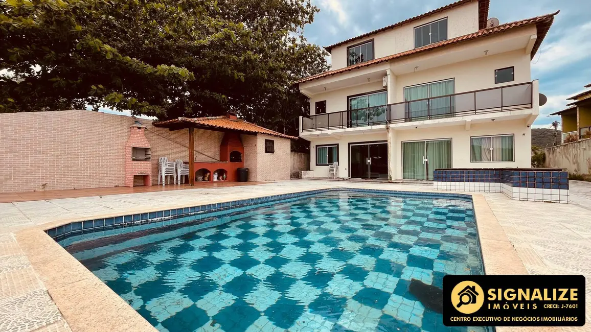 Foto 1 de Casa de Condomínio com 5 quartos à venda, 179m2 em Ogiva, Cabo Frio - RJ