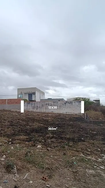 Foto 1 de Terreno / Lote à venda, 360m2 em Cabo Frio - RJ