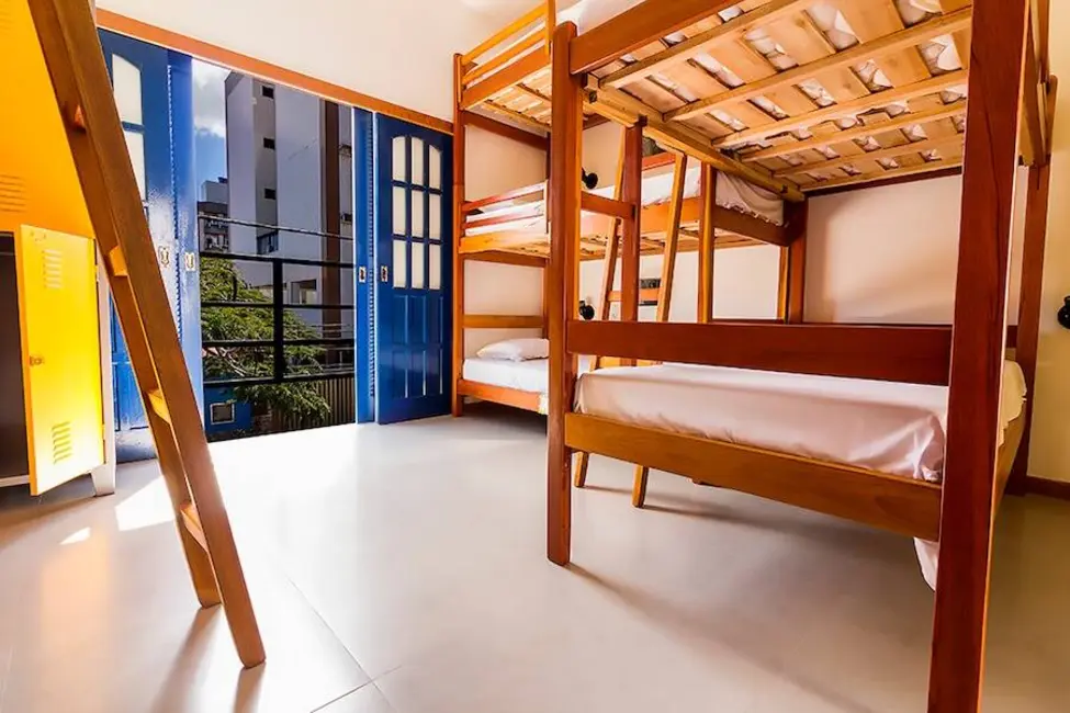 Pousada com 7 quartos à venda, 300m2 em Braga, Cabo Frio - RJ - imagem 8 Foto 8 de Pousada com 7 quartos à venda, 300m2 em Braga, Cabo Frio - RJ