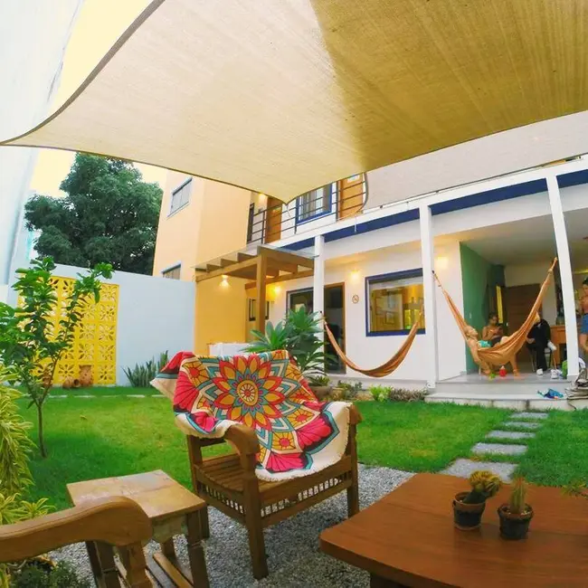 Pousada com 7 quartos à venda, 300m2 em Braga, Cabo Frio - RJ - imagem 1 Foto 1 de Pousada com 7 quartos à venda, 300m2 em Braga, Cabo Frio - RJ