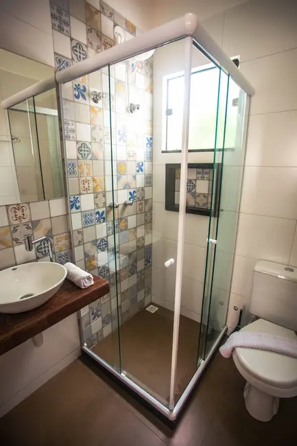 Pousada com 7 quartos à venda, 300m2 em Braga, Cabo Frio - RJ - imagem 9 Foto 9 de Pousada com 7 quartos à venda, 300m2 em Braga, Cabo Frio - RJ
