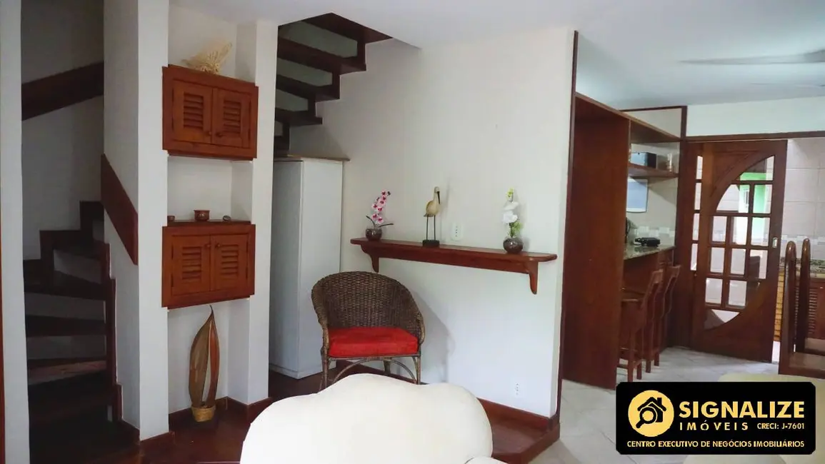 Foto 4 de Casa de Condomínio com 3 quartos à venda, 88m2 em Braga, Cabo Frio - RJ