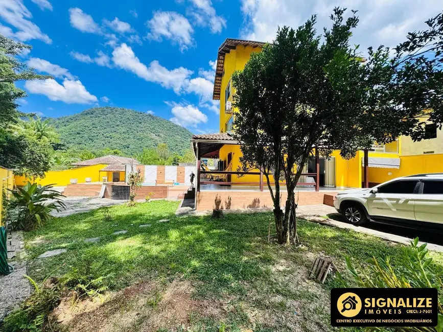 Casa com 4 quartos à venda, 627m2 em Casimiro De Abreu - RJ - imagem 3 Foto 3 de Casa com 4 quartos à venda, 627m2 em Casimiro De Abreu - RJ