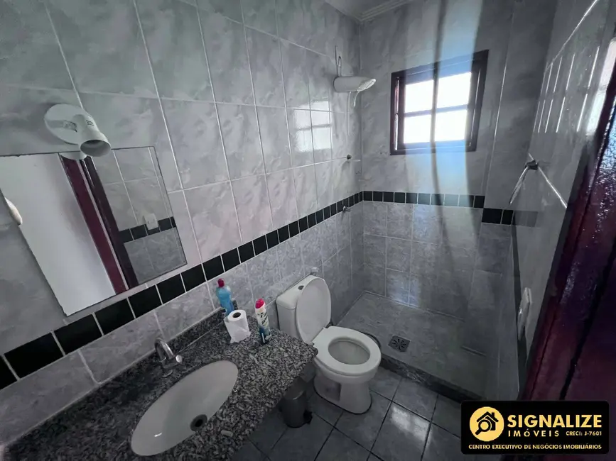 Foto 9 de Casa de Condomínio com 2 quartos à venda, 53m2 em Parque Burle, Cabo Frio - RJ