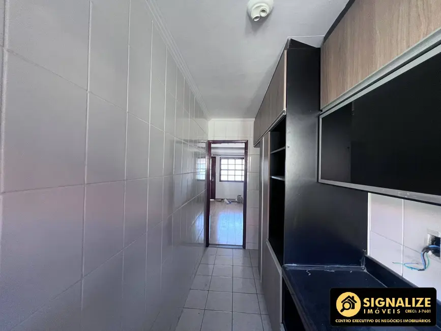 Foto 7 de Casa de Condomínio com 2 quartos à venda, 53m2 em Parque Burle, Cabo Frio - RJ