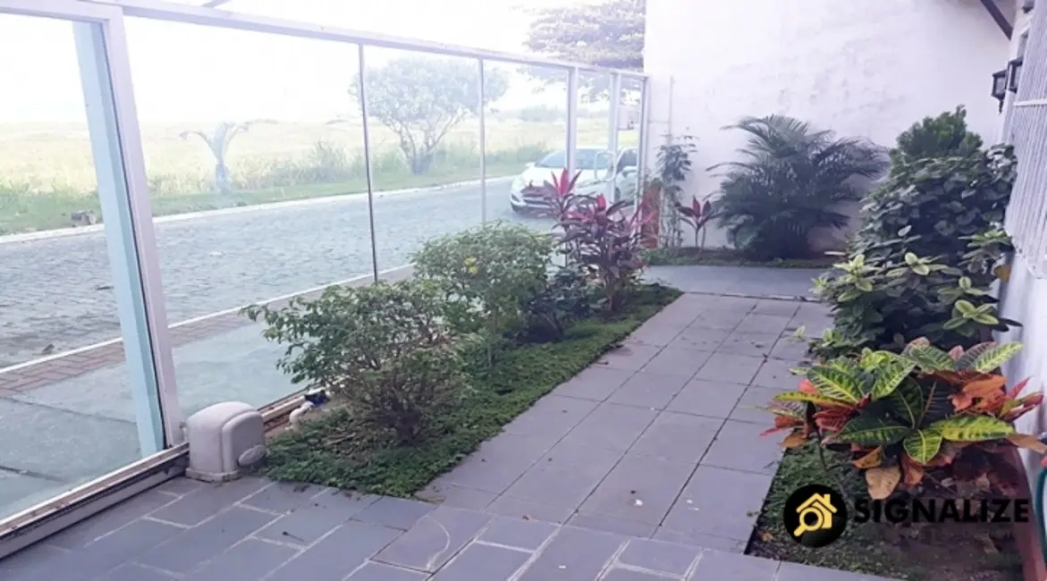 Foto 5 de Casa com 3 quartos à venda, 226m2 em Braga, Cabo Frio - RJ