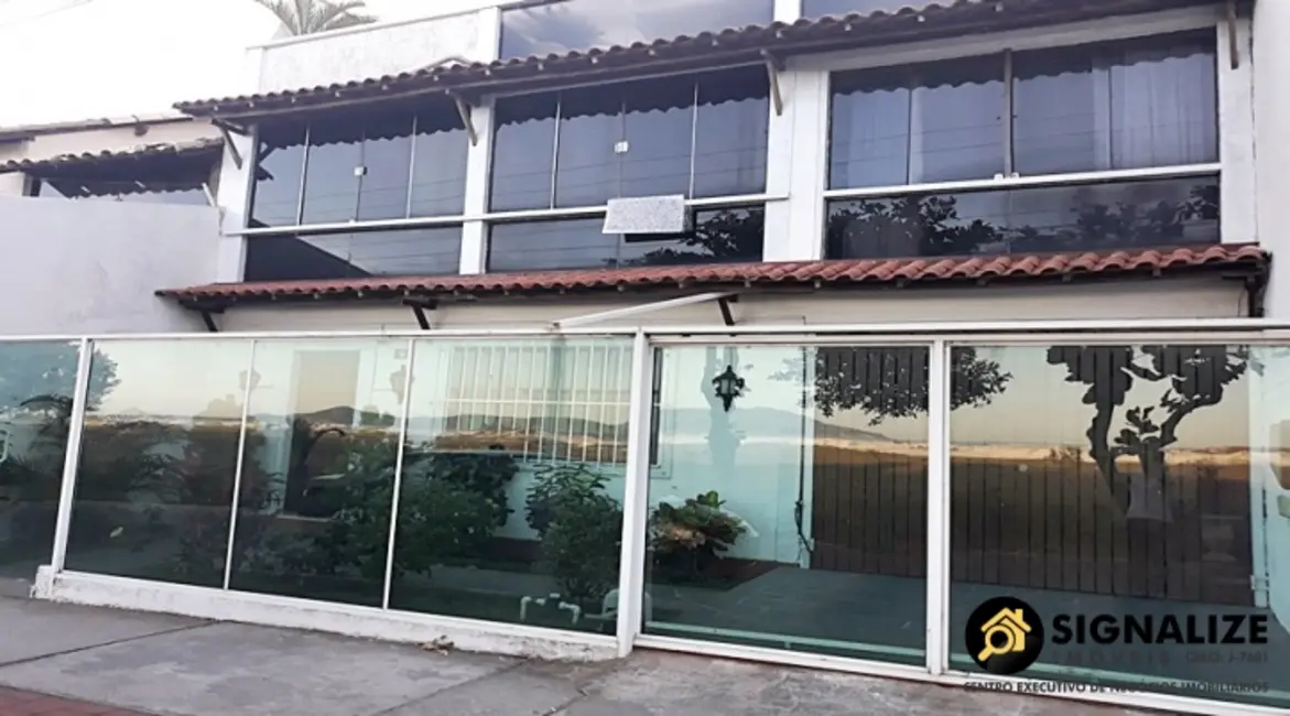 Foto 4 de Casa com 3 quartos à venda, 226m2 em Braga, Cabo Frio - RJ