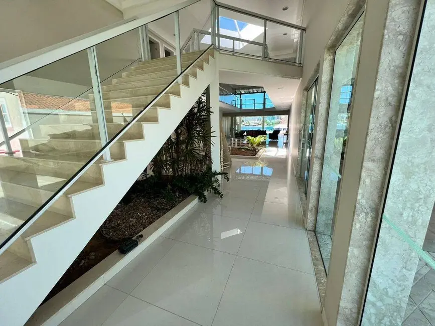 Foto 2 de Casa com 5 quartos à venda, 1000m2 em Gamboa, Cabo Frio - RJ