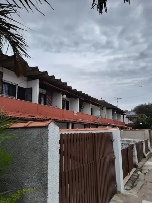 Foto 1 de Casa de Condomínio com 2 quartos à venda, 40m2 em Cabo Frio - RJ