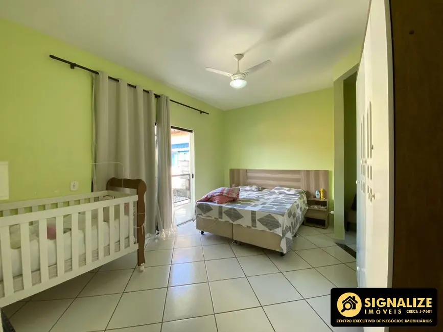 Casa com 6 quartos à venda, 180m2 em Parque Riviera, Cabo Frio - RJ - imagem 4 Foto 4 de Casa com 6 quartos à venda, 180m2 em Parque Riviera, Cabo Frio - RJ