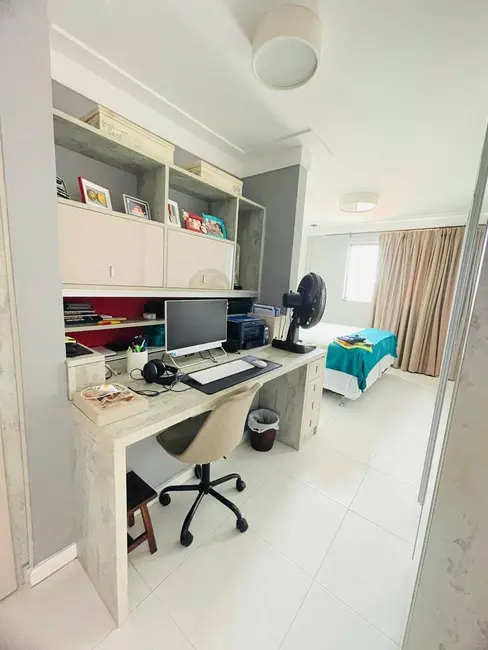 Foto 9 de Cobertura com 3 quartos à venda, 193m2 em Braga, Cabo Frio - RJ