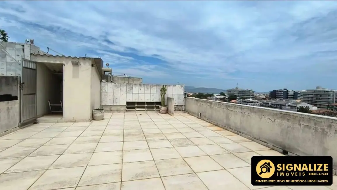 Foto 2 de Cobertura com 5 quartos à venda, 220m2 em Braga, Cabo Frio - RJ