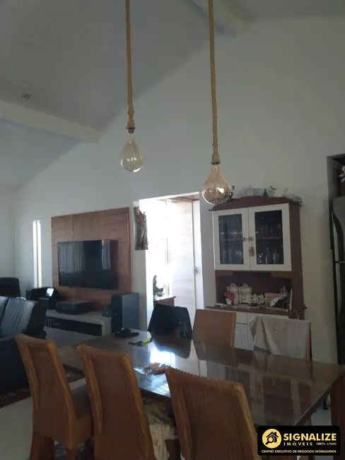 Foto 7 de Casa com 4 quartos à venda, 129m2 em Braga, Cabo Frio - RJ
