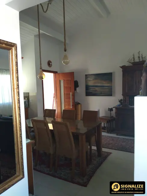 Foto 6 de Casa com 4 quartos à venda, 129m2 em Braga, Cabo Frio - RJ