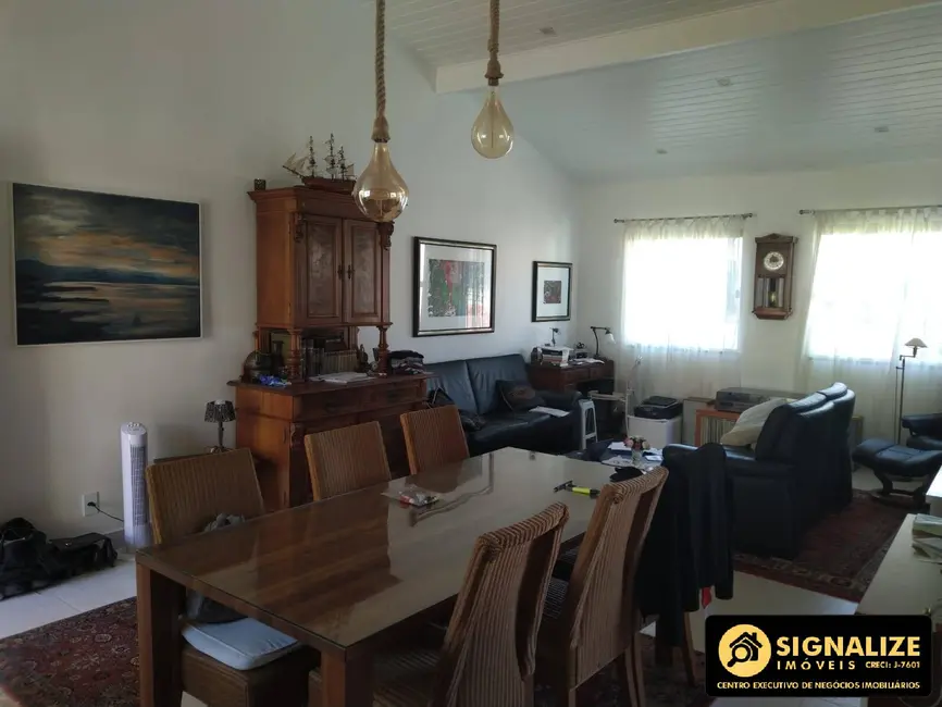 Foto 5 de Casa com 4 quartos à venda, 129m2 em Braga, Cabo Frio - RJ