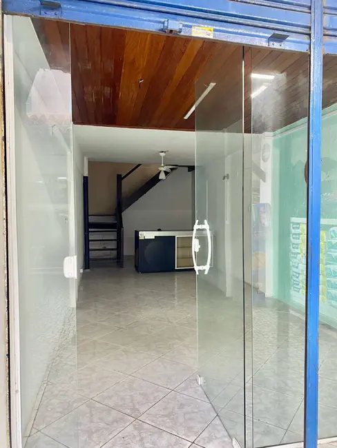 Foto 4 de Loja à venda, 60m2 em Centro, Cabo Frio - RJ