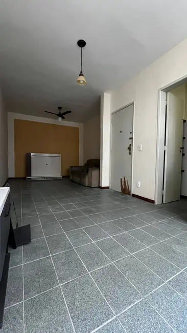 Foto 8 de Apartamento com 2 quartos à venda, 60m2 em Braga, Cabo Frio - RJ